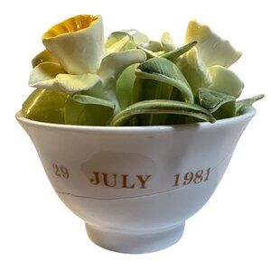 Prince Charles Lady Diana Ceramic Bowl Yellow Daffodil Floral Arrangement READ